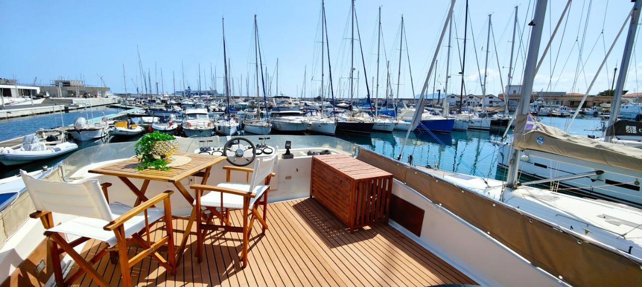 Panaby - House Boat Hotel Palermo Luaran gambar