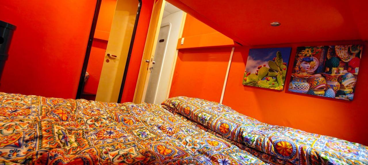 Panaby - House Boat Hotel Palermo Luaran gambar